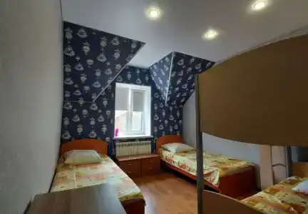 Дом на Гагарина, 2 - 8
