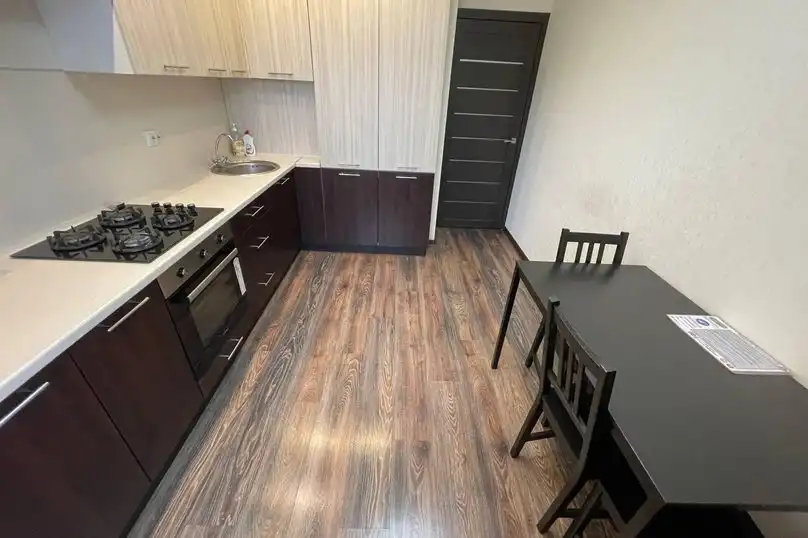 Квартира на Матросова 18 - 8