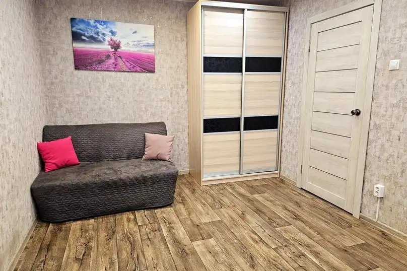на Шеронова, 8/1 - 11