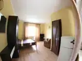 Улучшенный трёхместный номер с видом на море 9