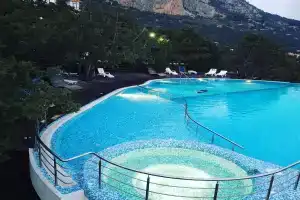 Апартаменты Ласпи, Ласпи