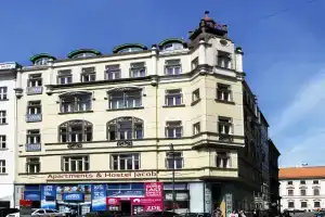 Hotel and Apartments Jacob, Брно