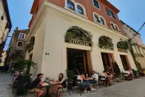 The Suites at Central Split, Сплит