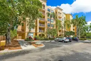 Modern 2 Bedroom Condo in Aventura, Санни-Айлс-Бич