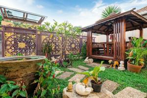 Anyaburi Private Pool Villa, Чалонг