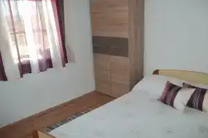 Holiday Home Ruža, Сутиван