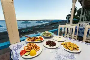 Villa Alexandra Large Private Pool Walk to Beach Sea Views A C Wifi Car Not Required Eco-frie - 1649, Кателиос