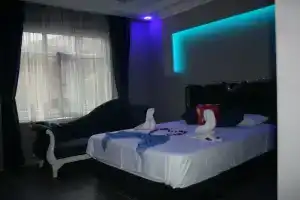 Best In Deniz, Кёрфез
