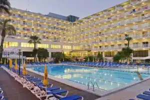 Apartaments Ponent, Льорет де Мар