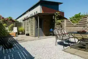 The Hague B&b, Делфт