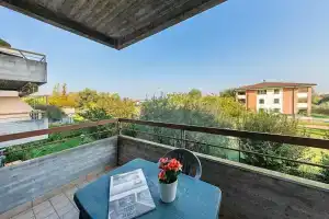 Condominio del Sole P1, Сирмионе