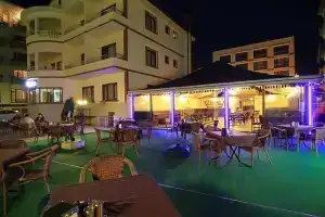 Ozgun Otel, Амасра