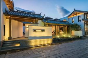 Heyue moxie Hotel Lijiang, Лицзян