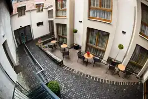 Oliva Hotel & Restaurant, Веспрем