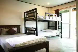 Kru Guesthouse, Сангхла-Бури