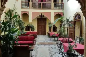 Riad Marlinea, Рабат