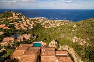 Casa Rosa Cinque, Коста Парадизо