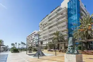 Luxury Apartment Avenida del Mar, Марбелья