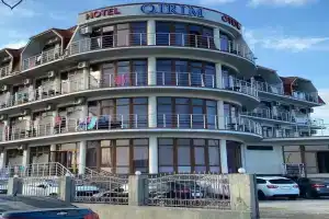 Гостиница «Qirim», Береговое