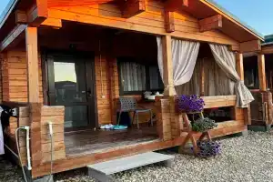 Кемпинг «LarAng House», Штормовое