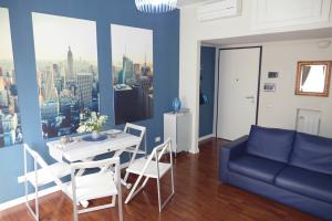 Domus Yenne Suites, Кальяри