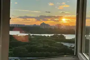 Апартамент с видом на Борисовские пруды, Москва