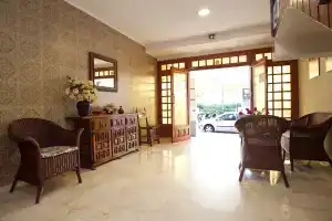 Apartamentos Ribera, Бенидорм