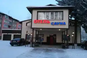 Гостиница «Елочка», Усолье-Сибирское