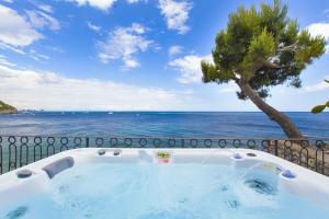 Villa Russo, Нерано