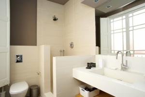 BarcelonaForRent The Claris Suites, Барселона