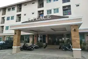 P. Place Service Residence, Районг