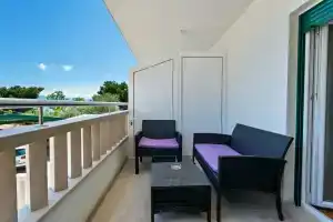 Modern Apartment in Drvenik With Balcony, Podaca
