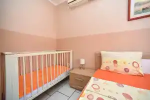 Apartments Calenic, Петровац