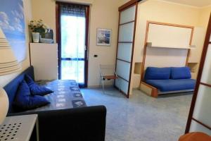 Monolocale Nuovissimo, Леванто