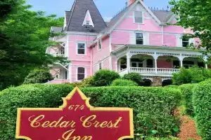 Cedar Crest Inn, Ашвилл