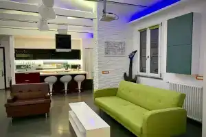 Central Modern Loft - VIA Grande, Ливорно