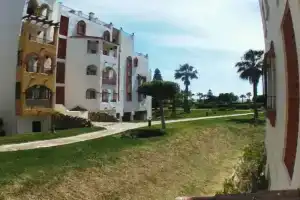 106637 - Apartment in Zahara, Саара-де-лос-Атунес