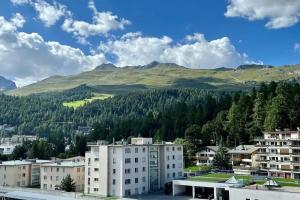 Hotel Stille & Aladin Apartments, Санкт-Мориц