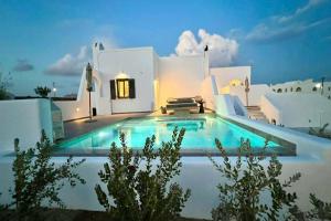 Vineyard Exclusive Suites, Акротири