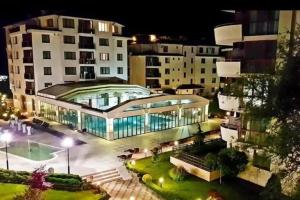 Long Beach Resort & SPA, Шкорпиловци