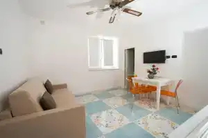 Appartamento a Vietri sul Mare Id 3056, Виетри-суль-Маре