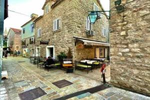 Family Two bedroom House Old Town Budva, Будва