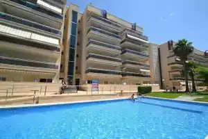 Apartamentos La Llamada, Салоу