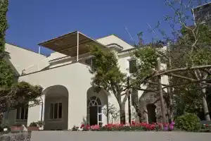 Villa Stella, Масса Лубрензе