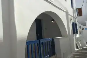 Unique Townhouse at Mykonos Chora, Миконос