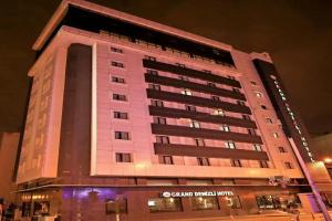 Grand Denizli Hotel, Денизли