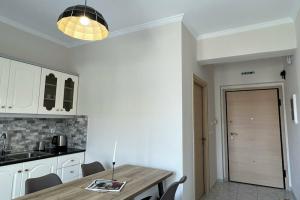 Zilean Apartment Airport by Airstay, Спата
