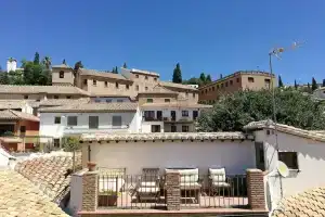Vista Alhambra Apartamentos, Гранада