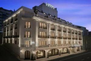 Lazzoni Hotel, Стамбул