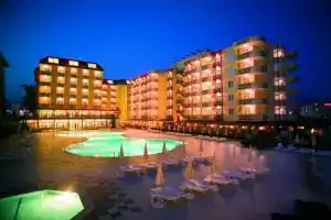 Hotel Titan Garden, Конаклы